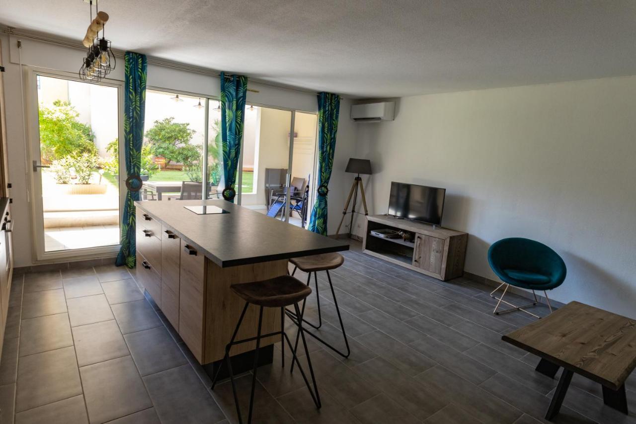 Location Port Frejus, Bord De Mer Exterior foto